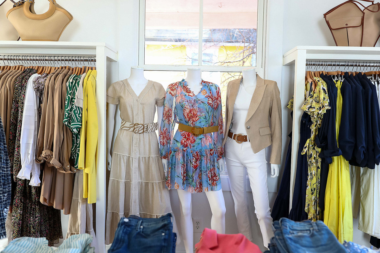 Personal Styling at Wrabyn Boutique located in Annapolis, Maryland