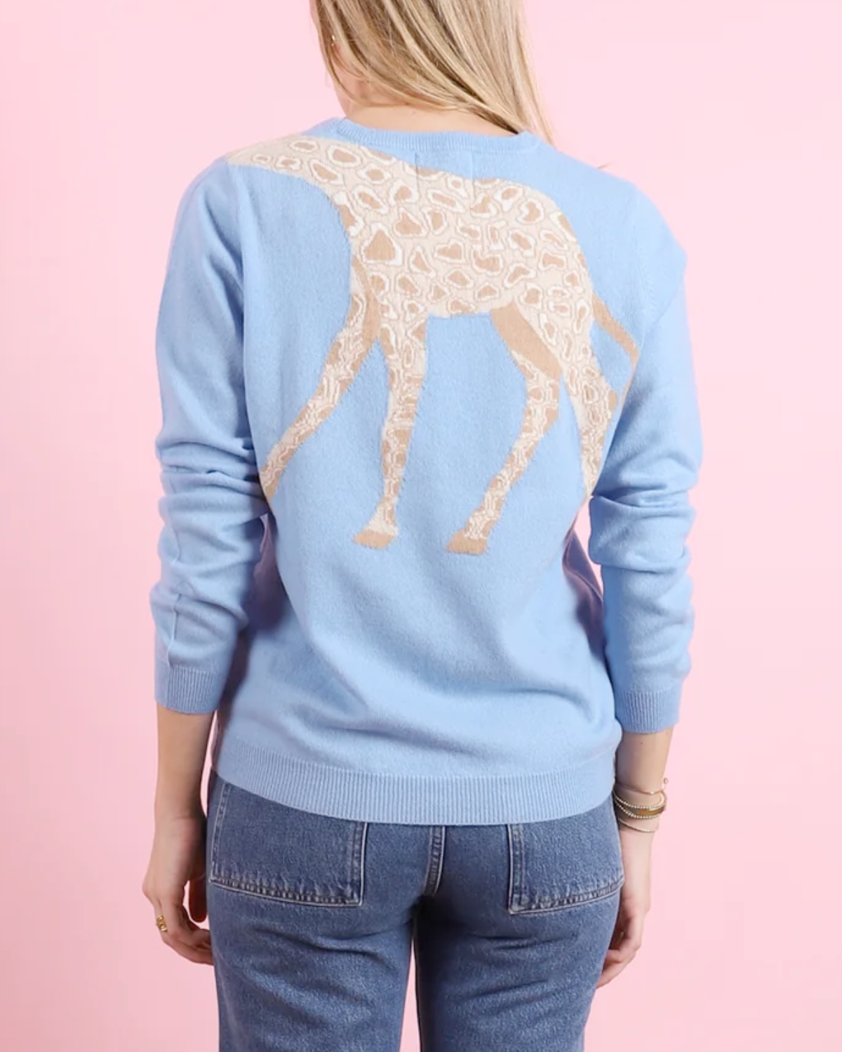 Giraffe Crewneck Sweater (Light Blue)